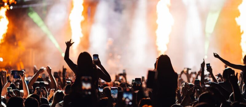 Compra un boleto y Banco Azteca te regala otro: la promoción para ver a Maroon 5 en la Arena Guadalajara