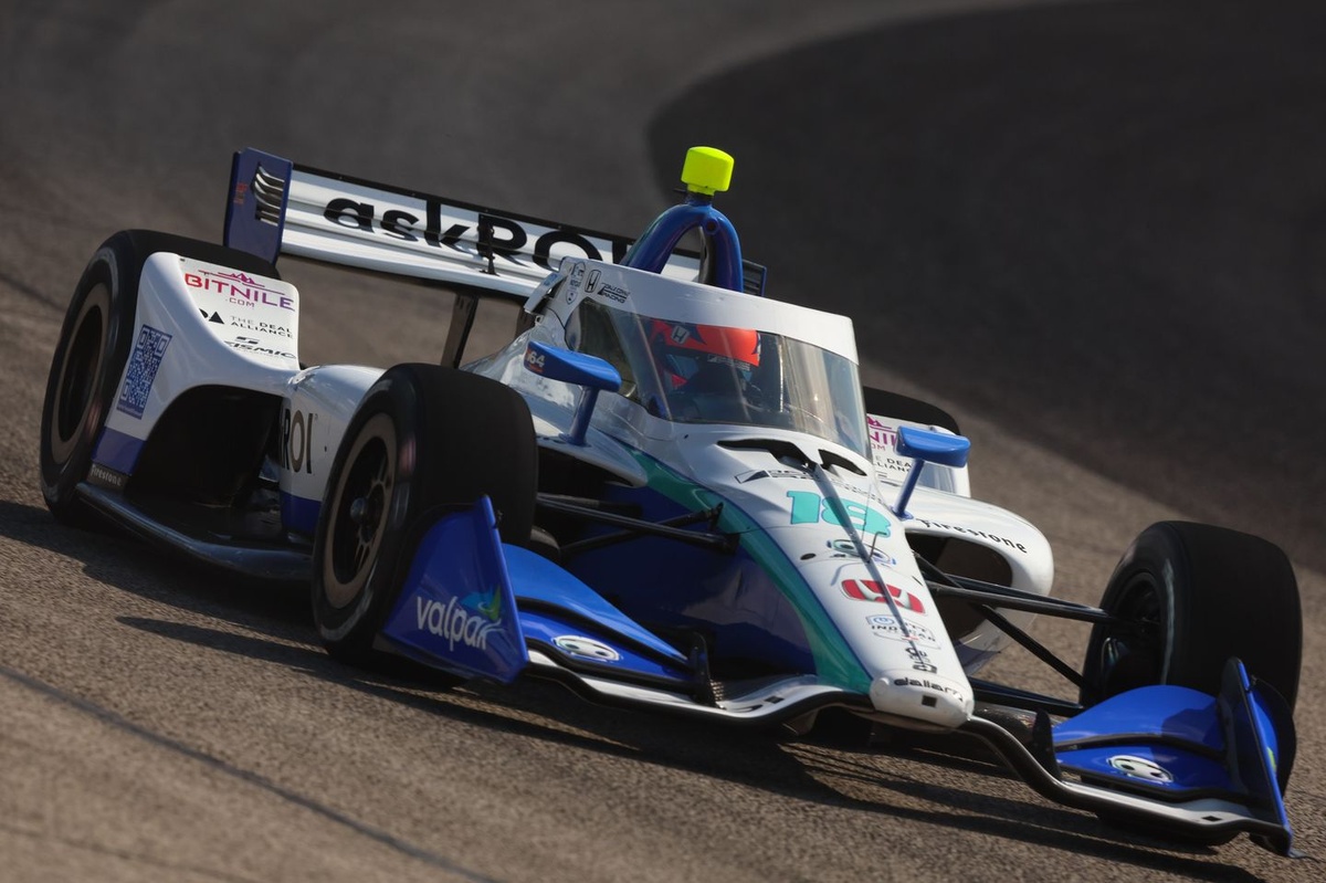 Dale Coyne Racing firma a Dennis Hauger y forma una alianza técnica con Andretti para 2026