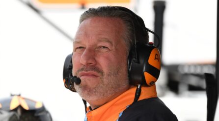 Brown niega ante la corte que comprometiera un asiento de F1 a Palou